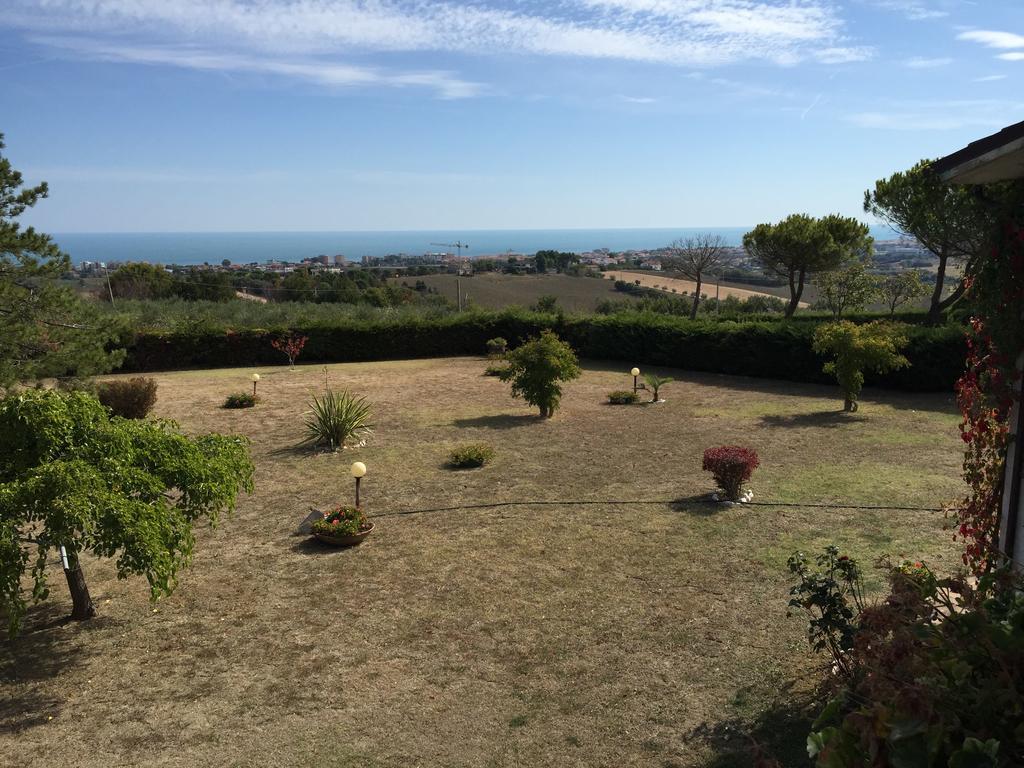 Villa Dolcevita San Costanzo Εξωτερικό φωτογραφία