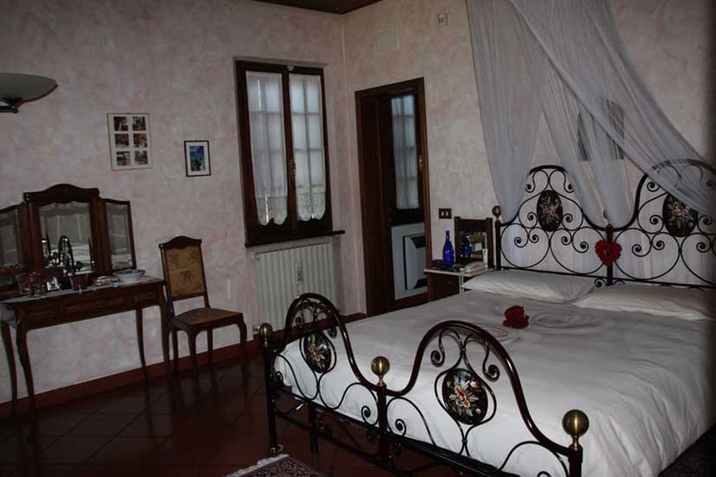 Villa Dolcevita San Costanzo Δωμάτιο φωτογραφία