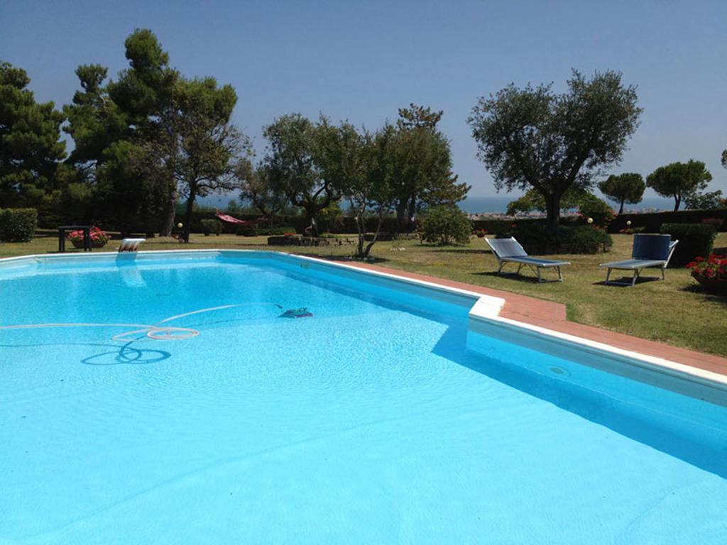 Villa Dolcevita San Costanzo Εξωτερικό φωτογραφία